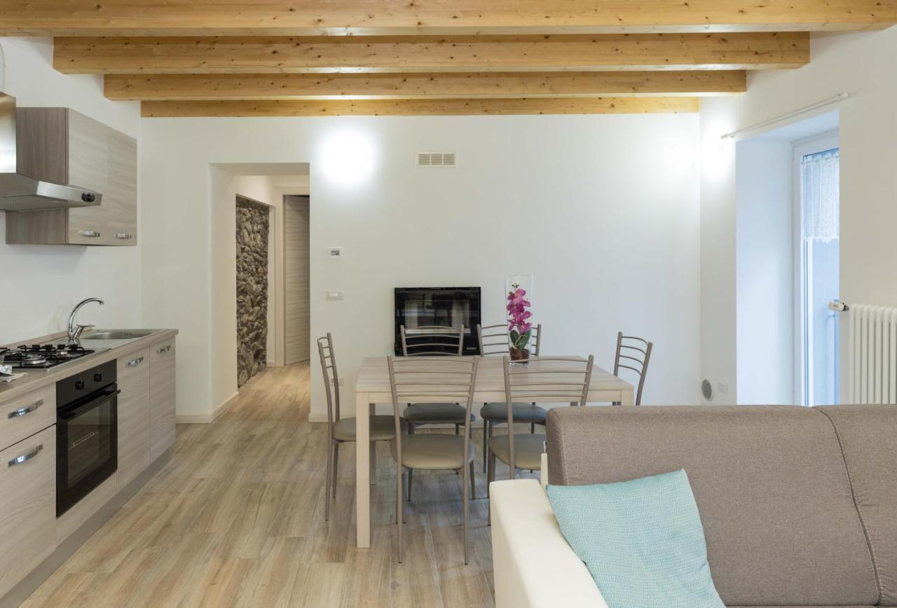 Residenze Lariane Apartamento Colico Exterior foto